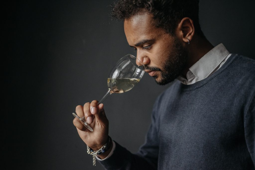 Les 3 étapes de la dégustation d'un vin selon les Vignobles Saint-Didier Parnac